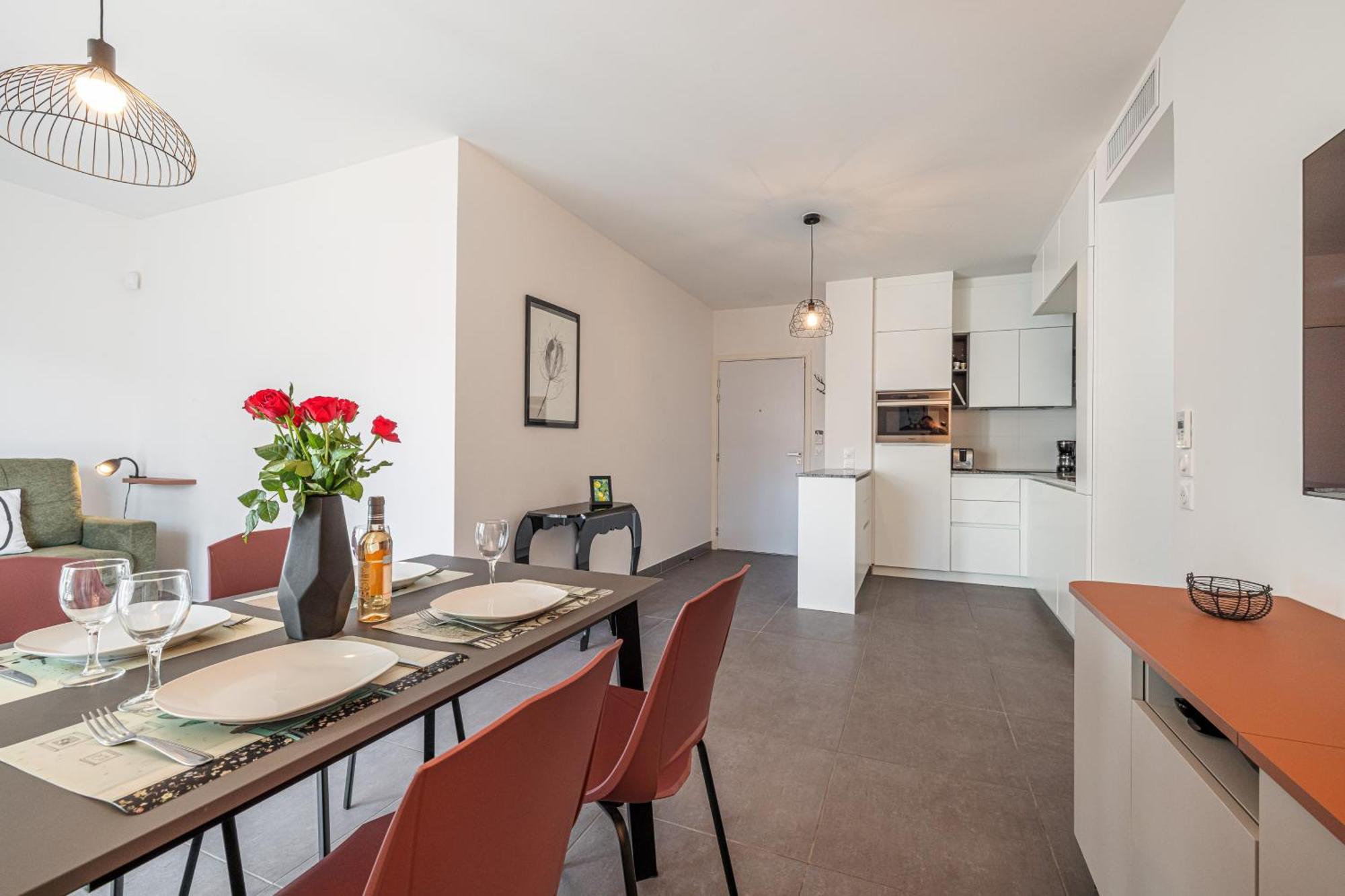 Queen Riviera : Climatisation, Parking, Terrasse Menton Exterior foto