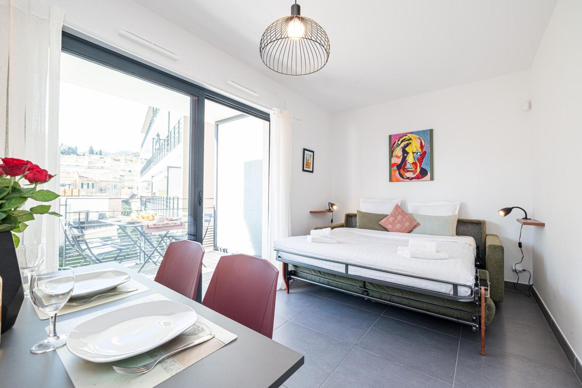 Queen Riviera : Climatisation, Parking, Terrasse Menton Exterior foto