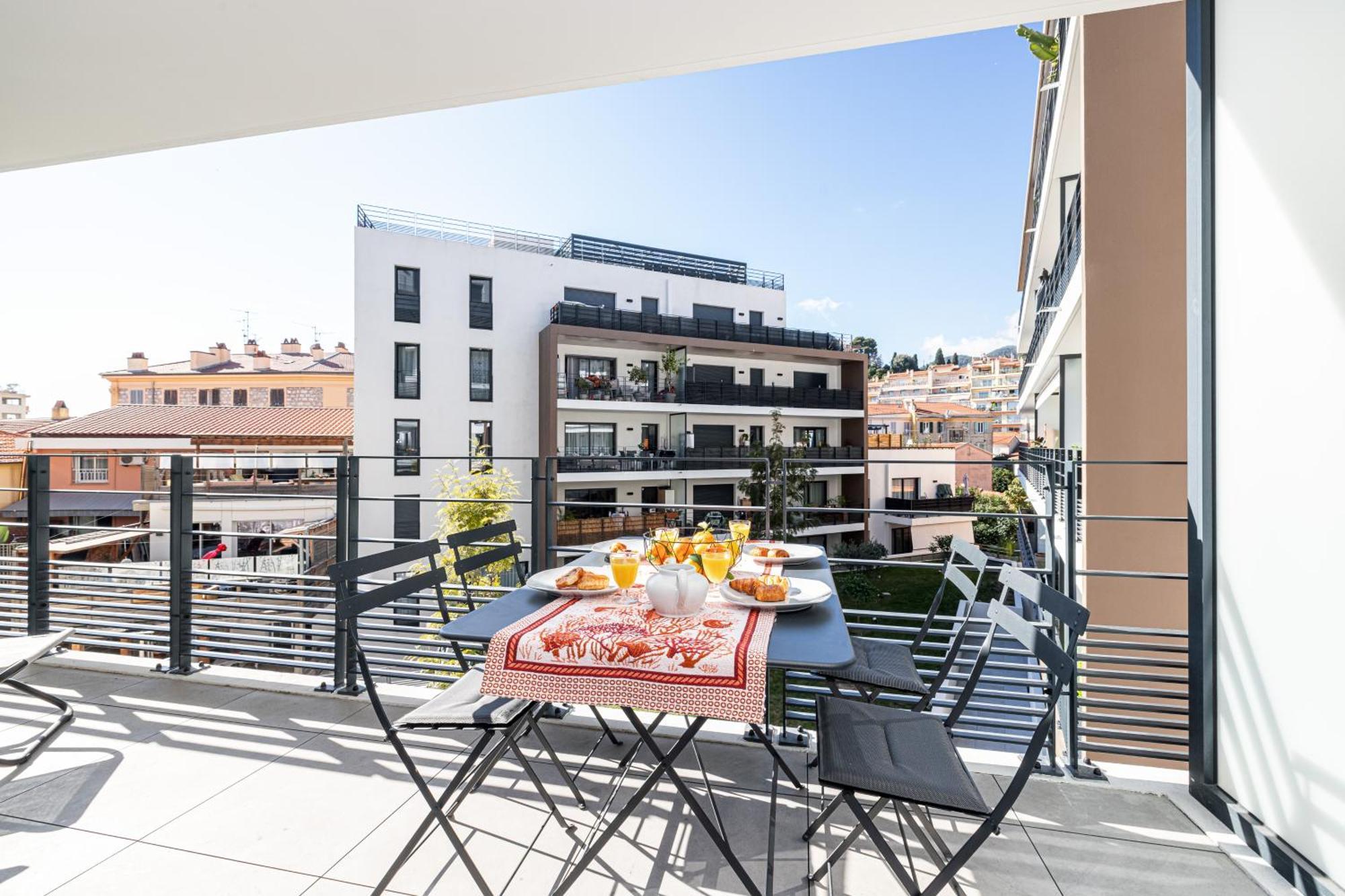 Queen Riviera : Climatisation, Parking, Terrasse Menton Exterior foto